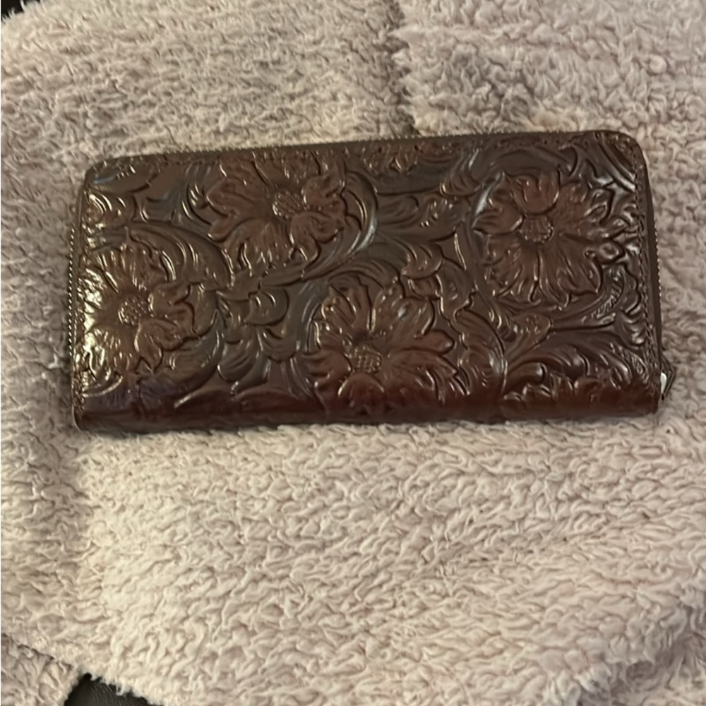 Patricia Nash Embossed Floral Leather Zip Wallet in Dark Brown - Picture 2 of 4